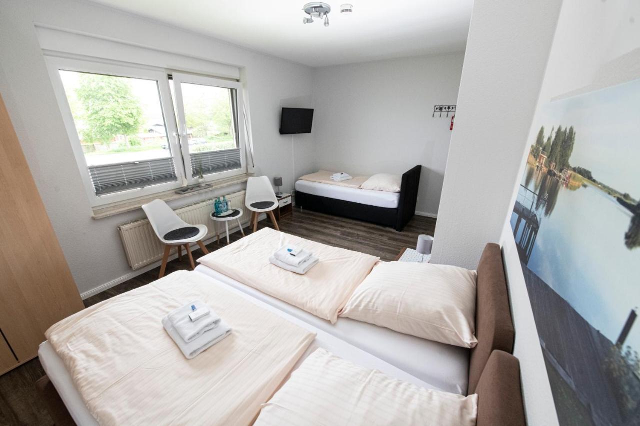 Wrohm Zum Alten Faehrhaus - Bed & Breakfast מראה חיצוני תמונה