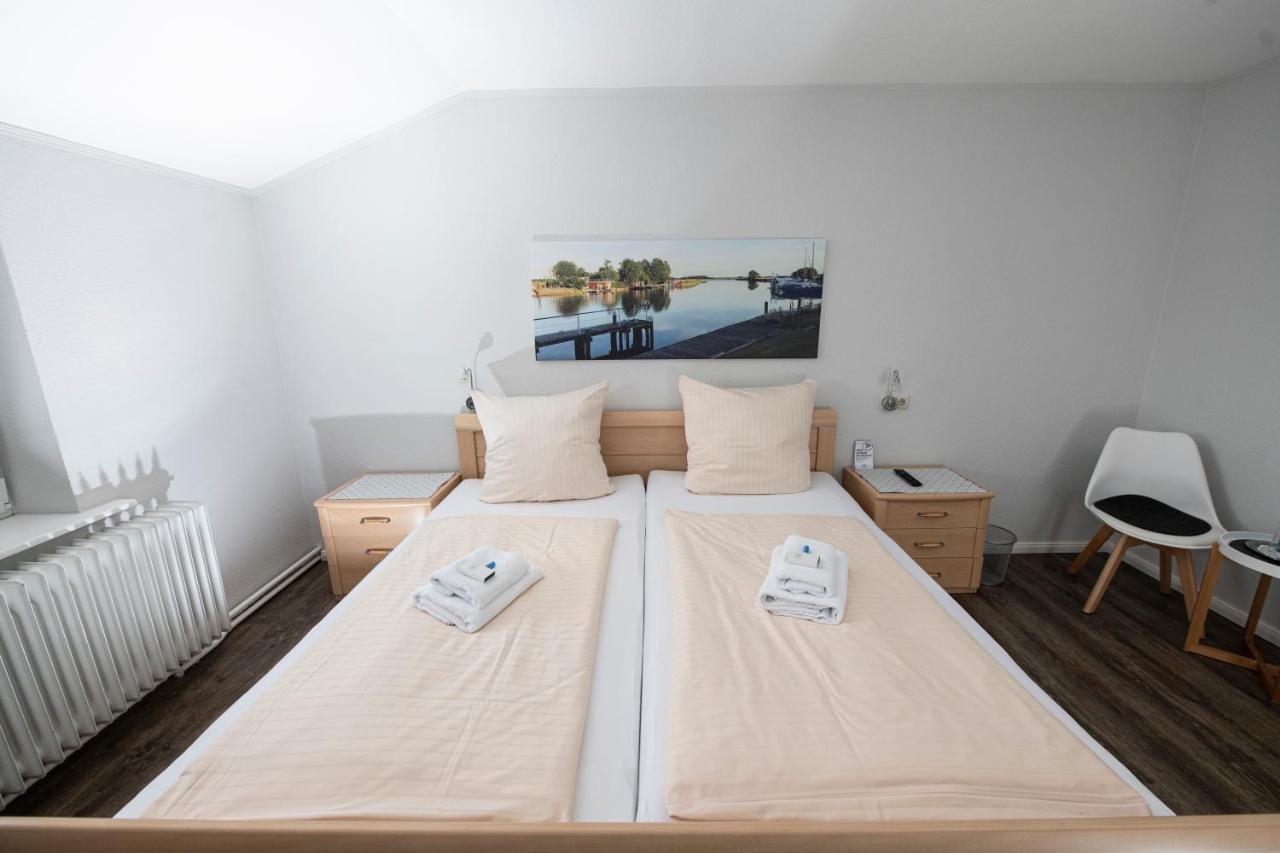 Wrohm Zum Alten Faehrhaus - Bed & Breakfast מראה חיצוני תמונה