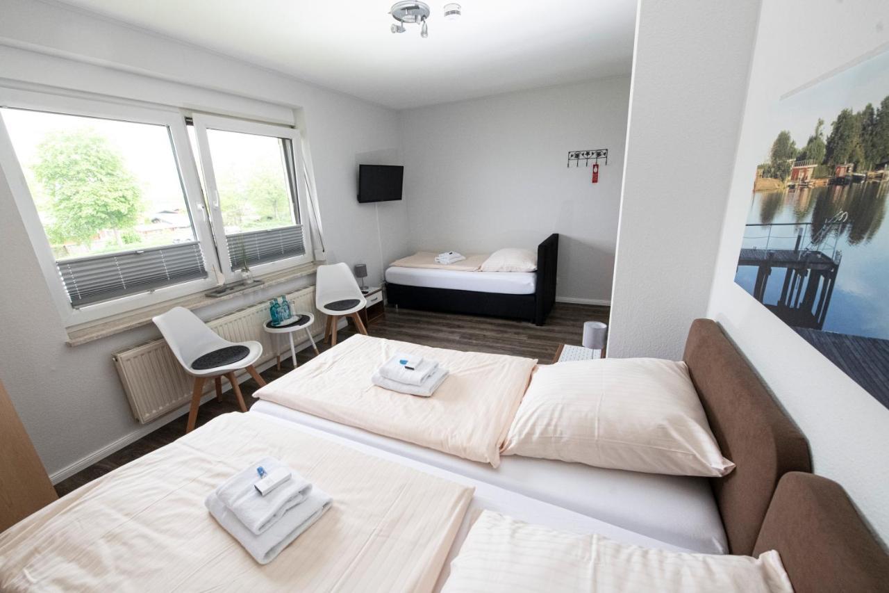 Wrohm Zum Alten Faehrhaus - Bed & Breakfast מראה חיצוני תמונה